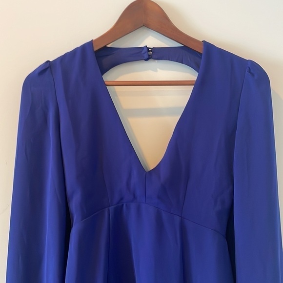 Lulu's Deep-v Backless Flare Mini Dress Longsleeve - Picture 3 of 12